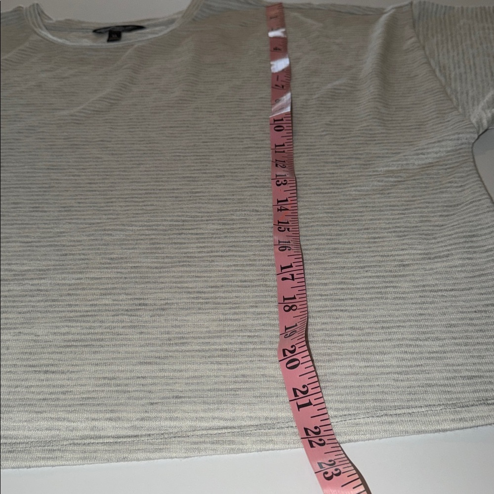 Banana Republic Factory top - Picture 6 of 6